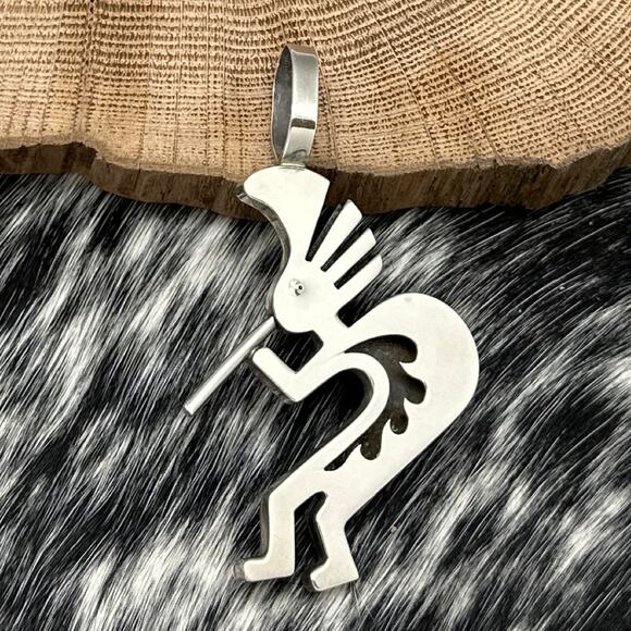 1990s Native American NAVAJO Sterling Silver Reversible Kokopelli Pendant Signed - Picture 1 of 4